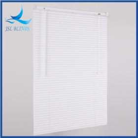 Bunte PVC-Jalousien